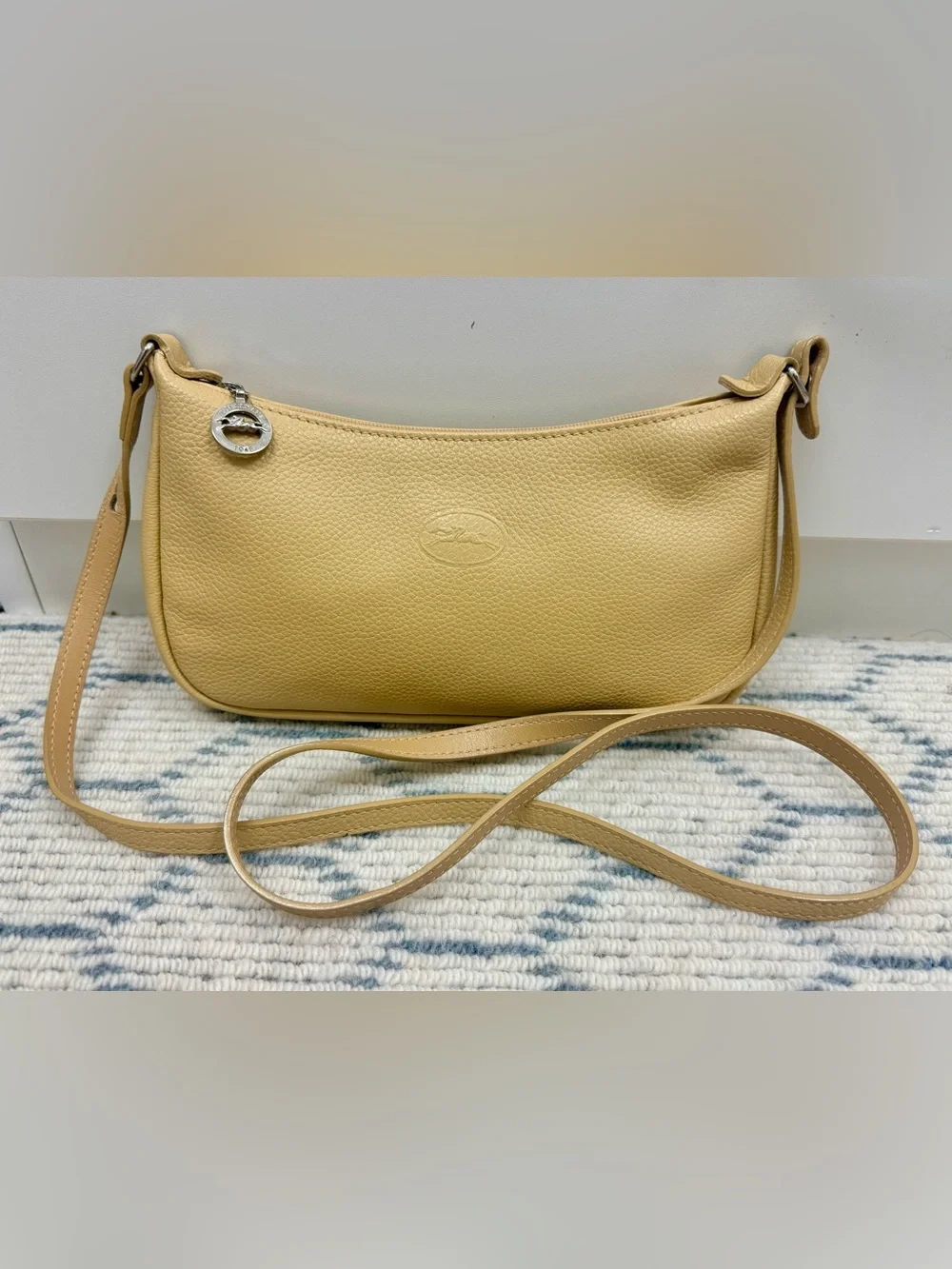 LONGCHAMP Vintage Y2K Beige Pebbled Leather Baguette Crossbody Made In France